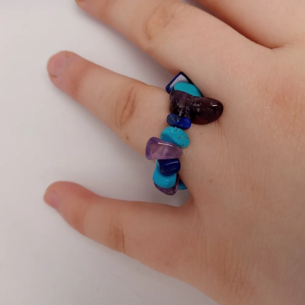 5/$25 Multi color stone chip ring size 7.5